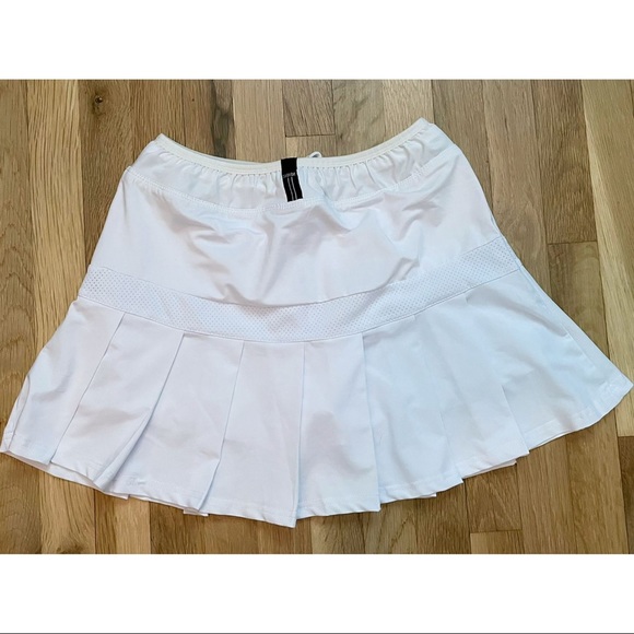 XI DI DA White Pleated Tennis Skirt Skort - Picture 4 of 11